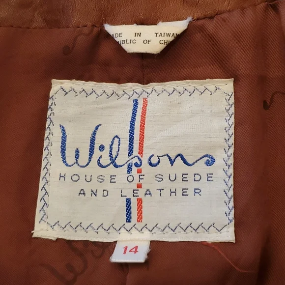 Coat - Picture 3 of 4